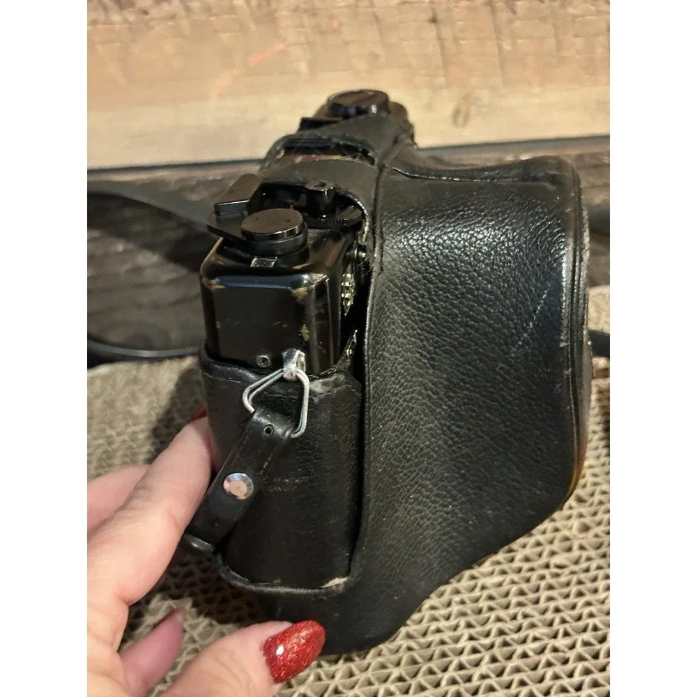 YASHICA ELECTRO 35‎ GT RANGEFINDER 1.7 Lens Film Camera Not Tested